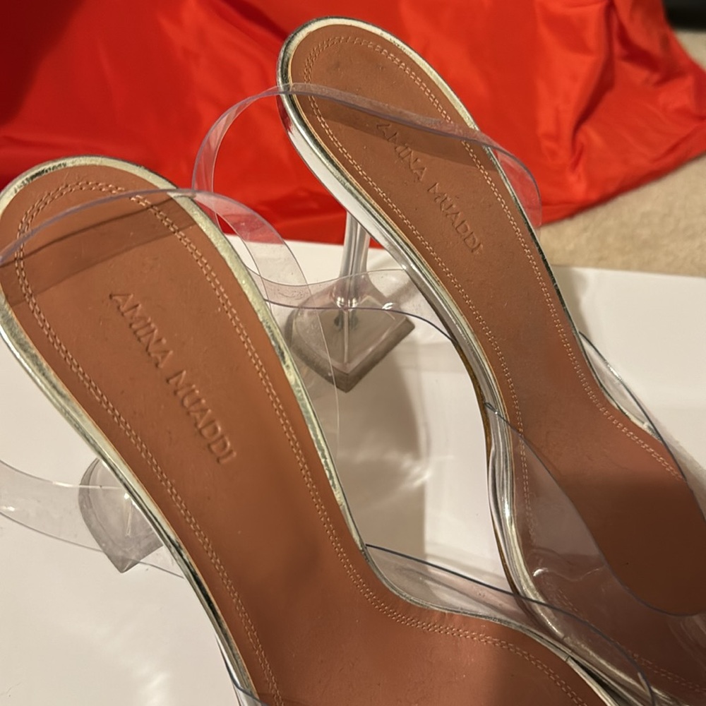 AMINA MUADDI
Begum Glass Heel - Picture 4 of 14